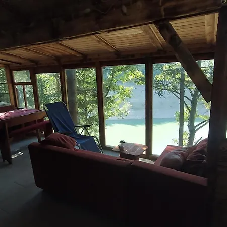 Kuca Veronika Zlatarsko Jezero 1 *